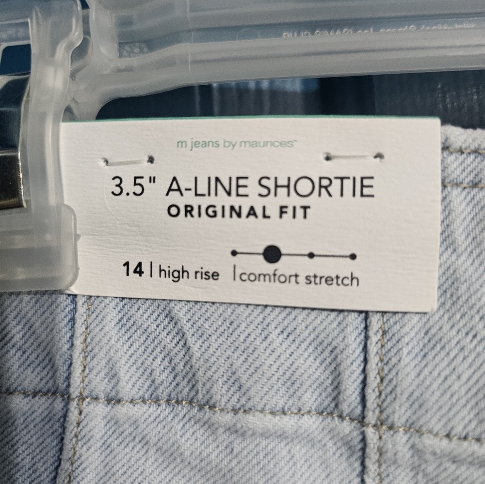 Maurices 3.5" Jean shorts - Picture 3 of 7